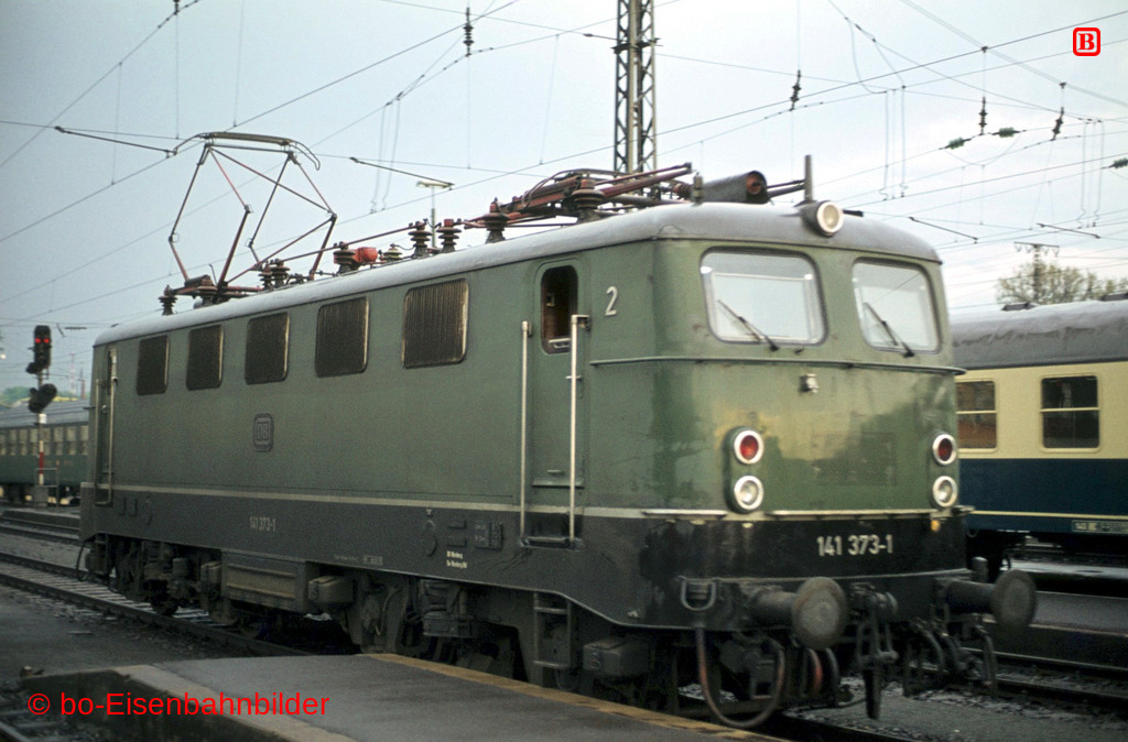 00610_141_15A_28-db.jpg