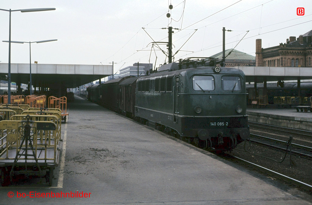 01841_140_06A_32-db.jpg