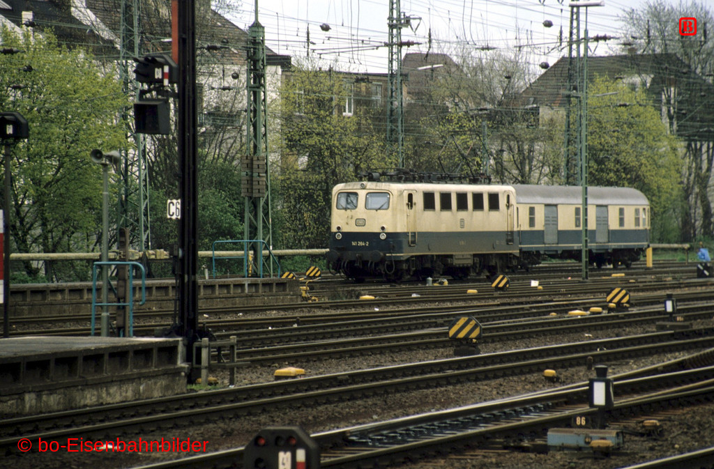 12076_141_10B_24-b.jpg