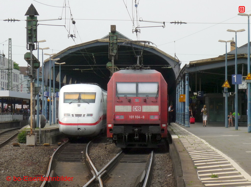 P3110428-db.JPG