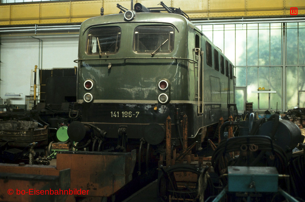 03772_141_07B_43-db.jpg