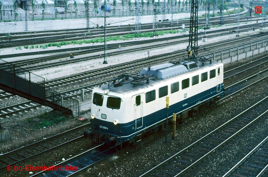 09101_140_01B_08-db.jpg